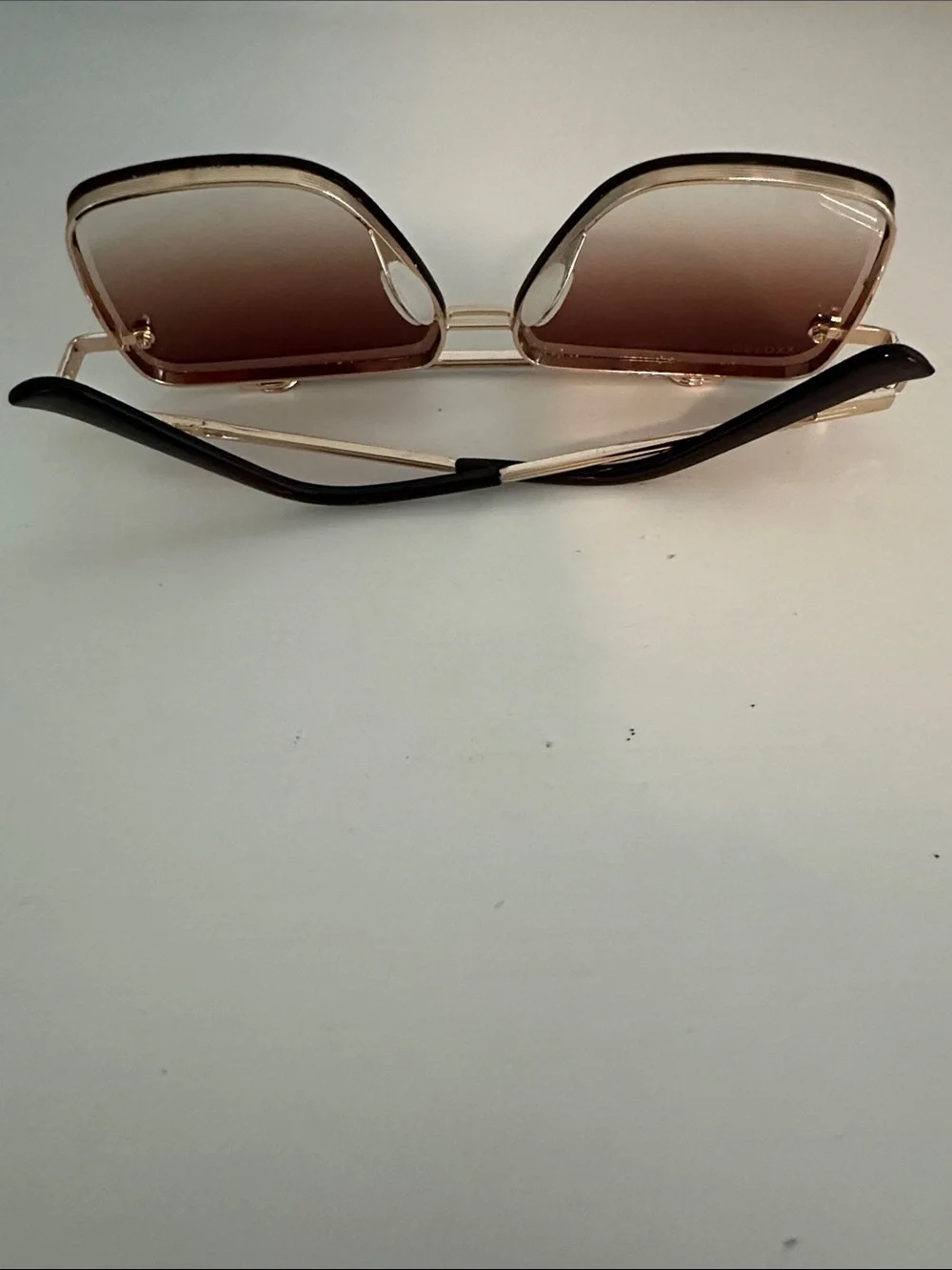 Topfoxx Gold Frame Sunglasses with Brown Gradient Lenses